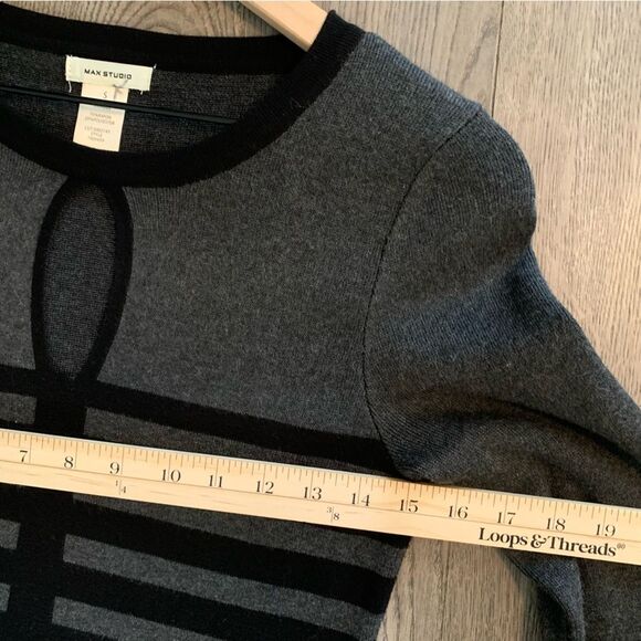MAX STUDIO Women’s Bodycon Sweater Dress Black Grey Geometric Size Small. - Picture 9 of 12